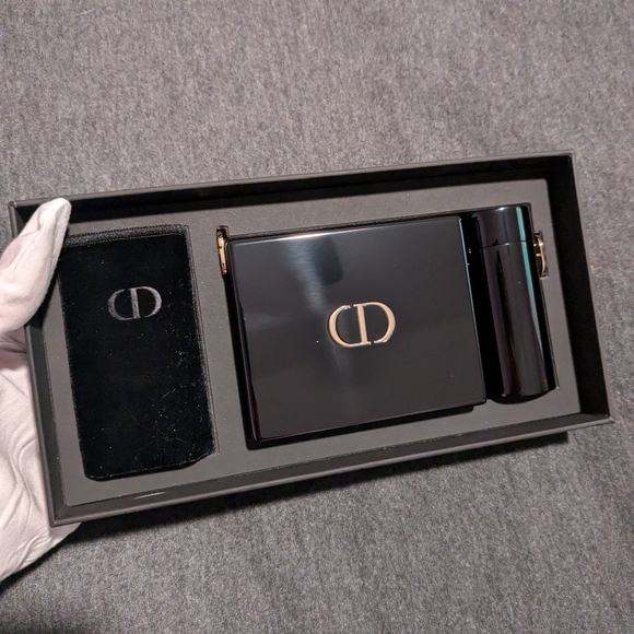 NWT Dior clutch bag with chain - Picture 5 of 8